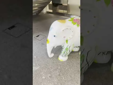 Elephant Parade Switzerland 2020 | Isabelle Habegger bemalt Eglantine