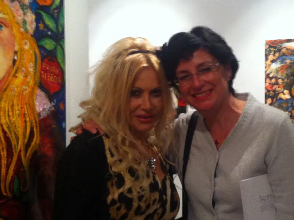 Isabelle with Lady Gioconda, artist – 2nd ‘Interpretive Realms’ exhibition
