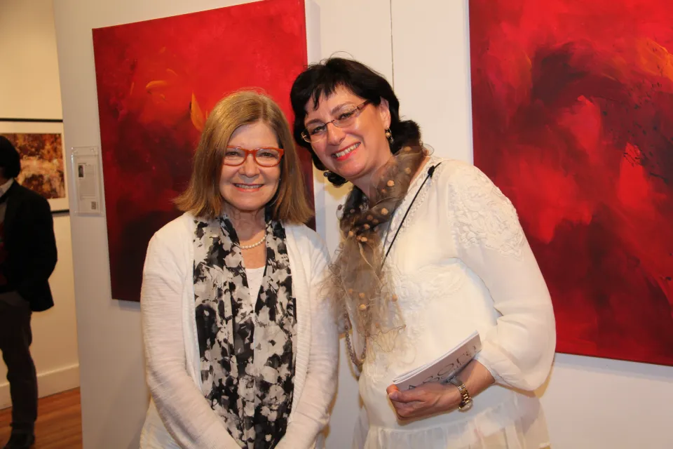 Isabelle with gallery owner Angela di Bello