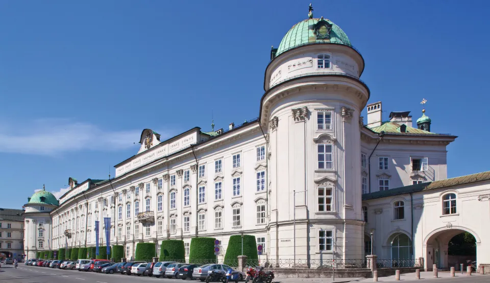 WIR HALTEN HOF VI