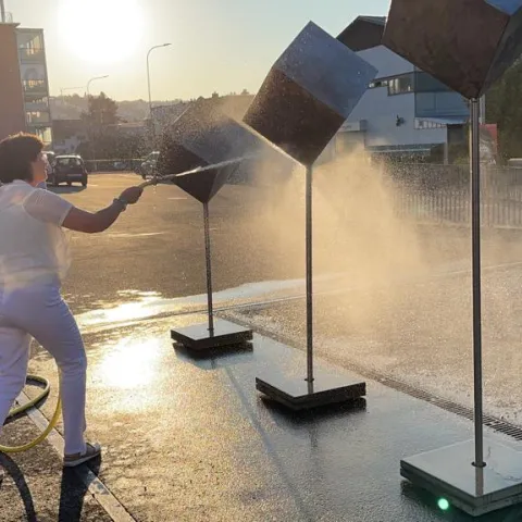 Isabelle Habegger | Wasser-Klänge Show